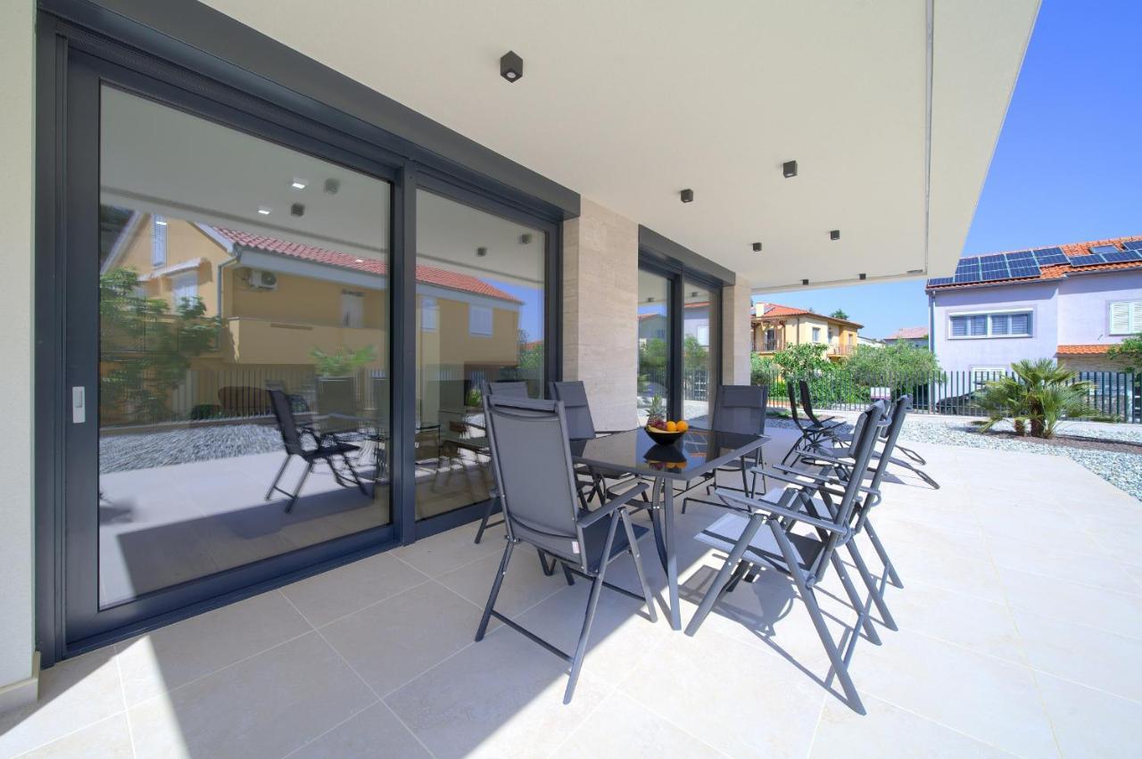 Villa Sabic By The Sea 克尔克 外观 照片