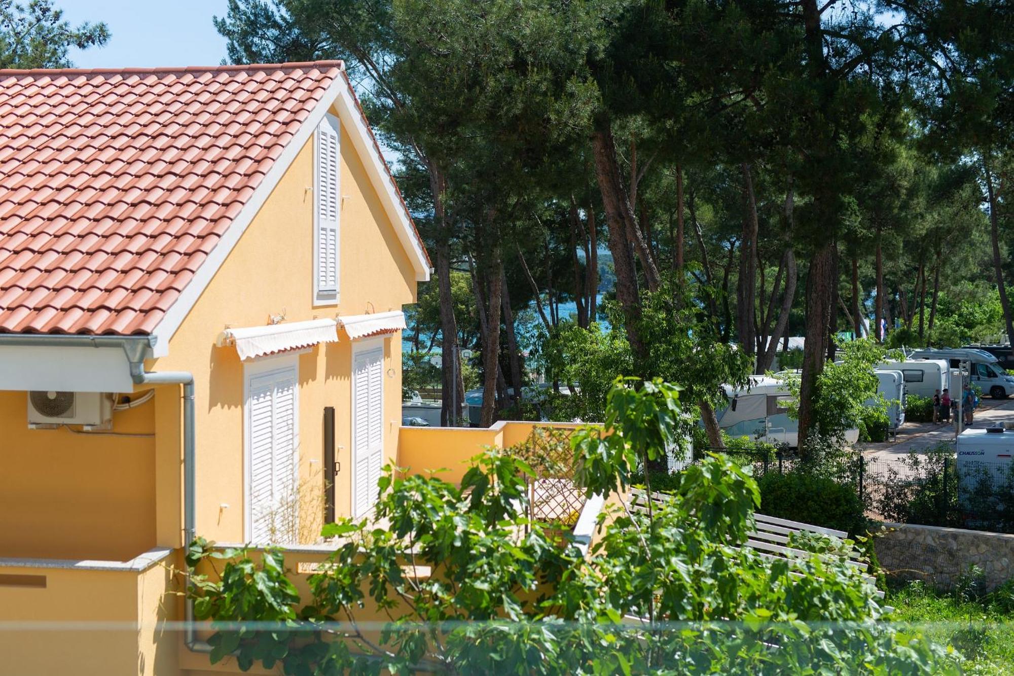 Villa Sabic By The Sea 克尔克 客房 照片
