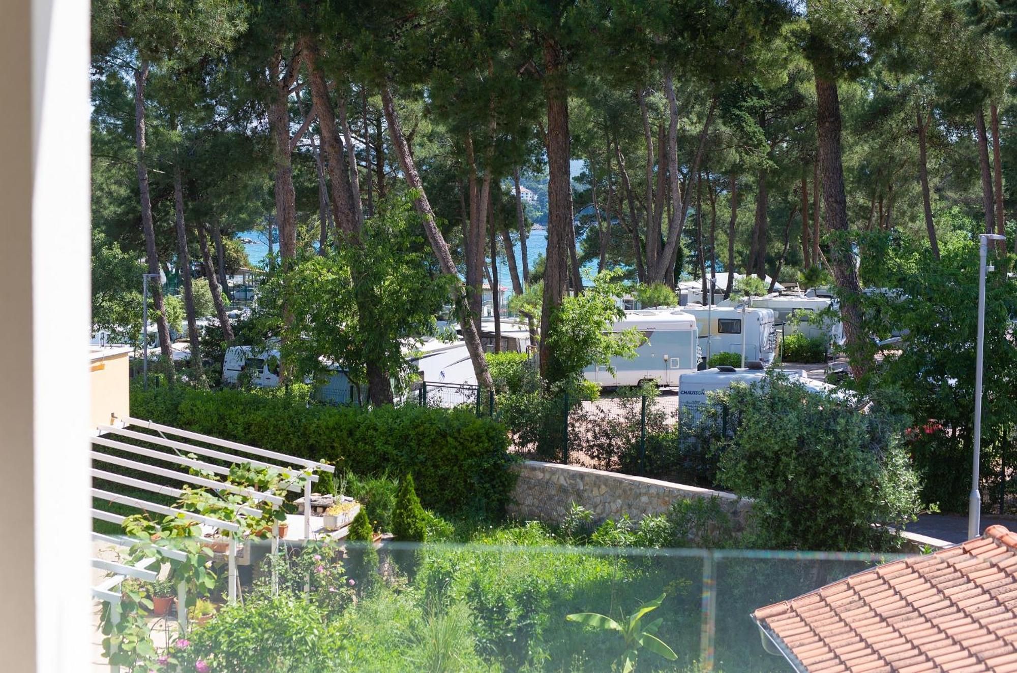 Villa Sabic By The Sea 克尔克 客房 照片